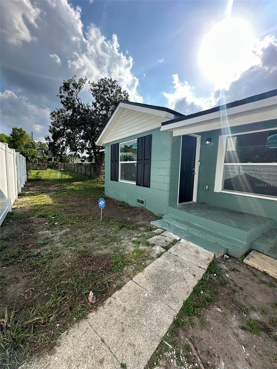 2015 1/2 Laurel, Bartow, FL 33830