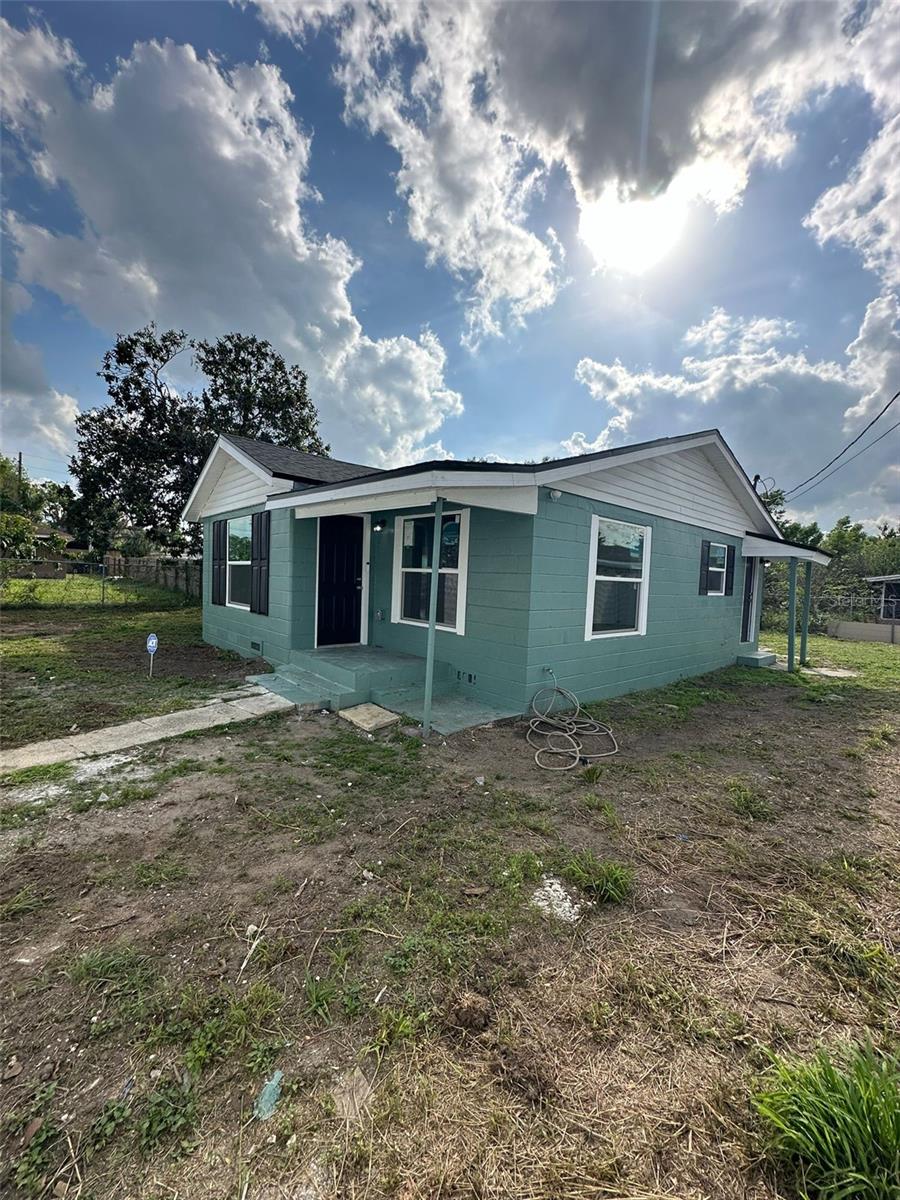2015 1/2 Laurel, Bartow, FL 33830