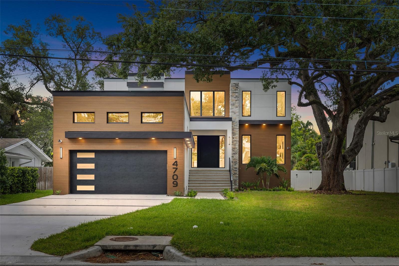 4709 Estrella, Tampa, FL 33629