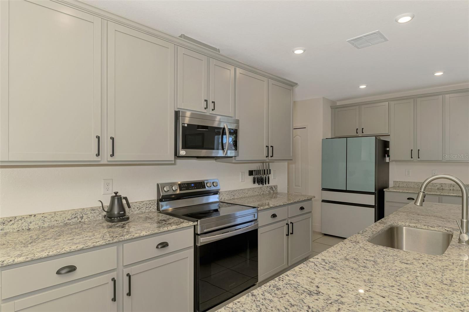 25889 Aysen, Punta Gorda, FL 33983