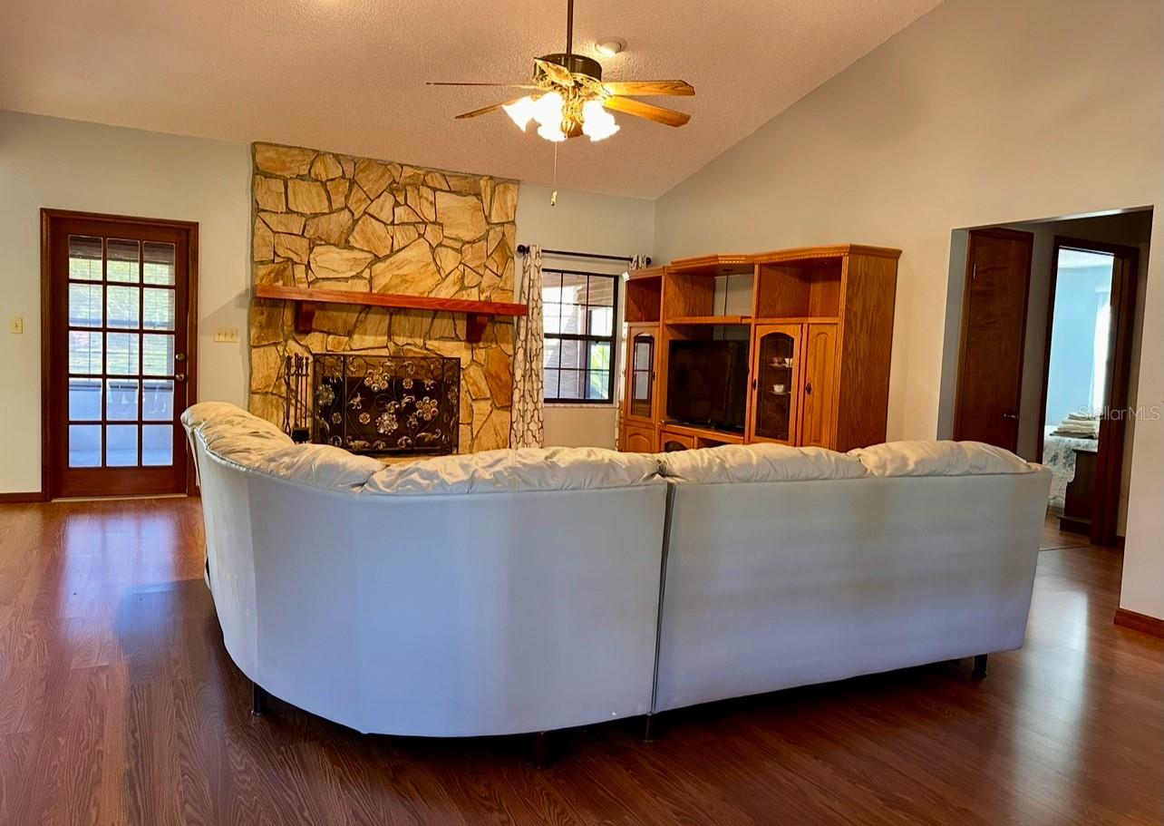 5912 Bailey, Plant City, FL 33565