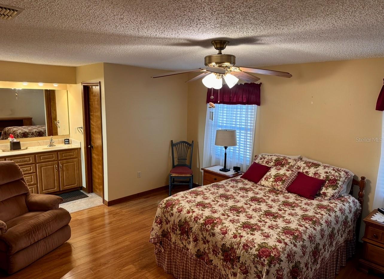 5912 Bailey, Plant City, FL 33565