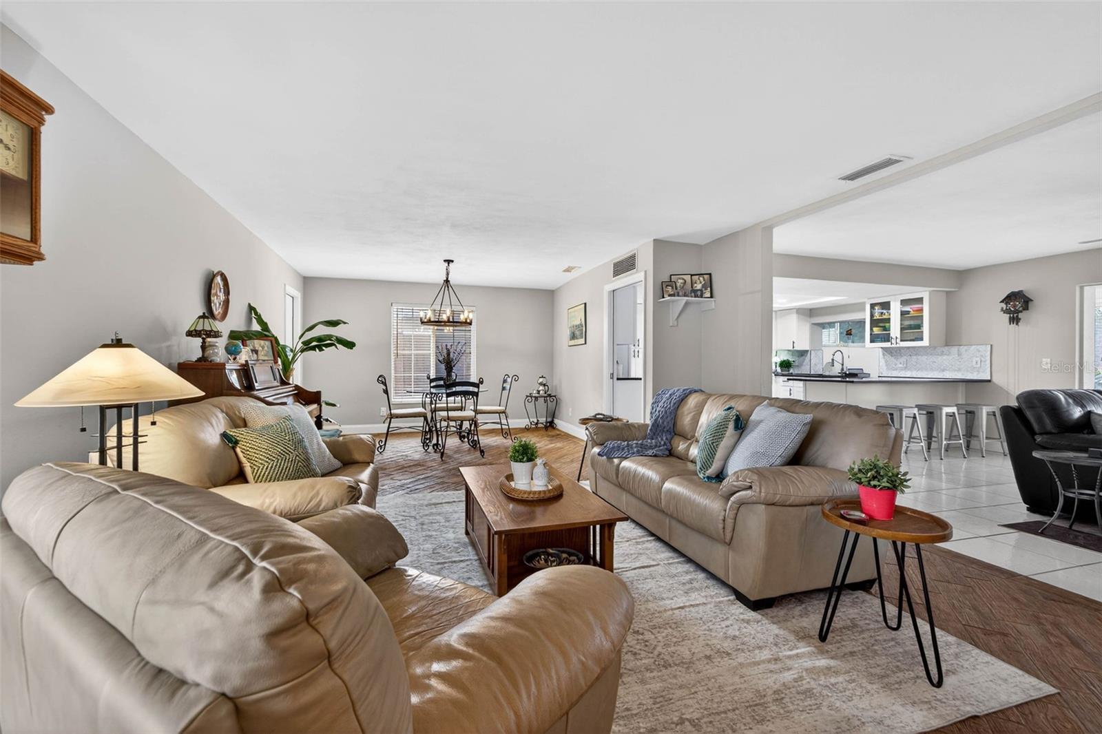 1963 Tanglewood, St Petersburg, FL 33702