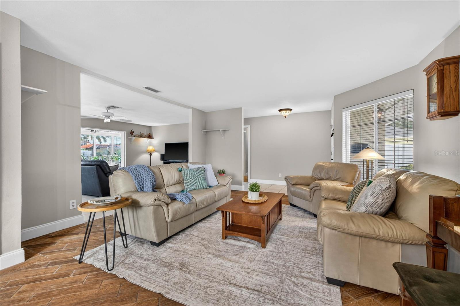 1963 Tanglewood, St Petersburg, FL 33702
