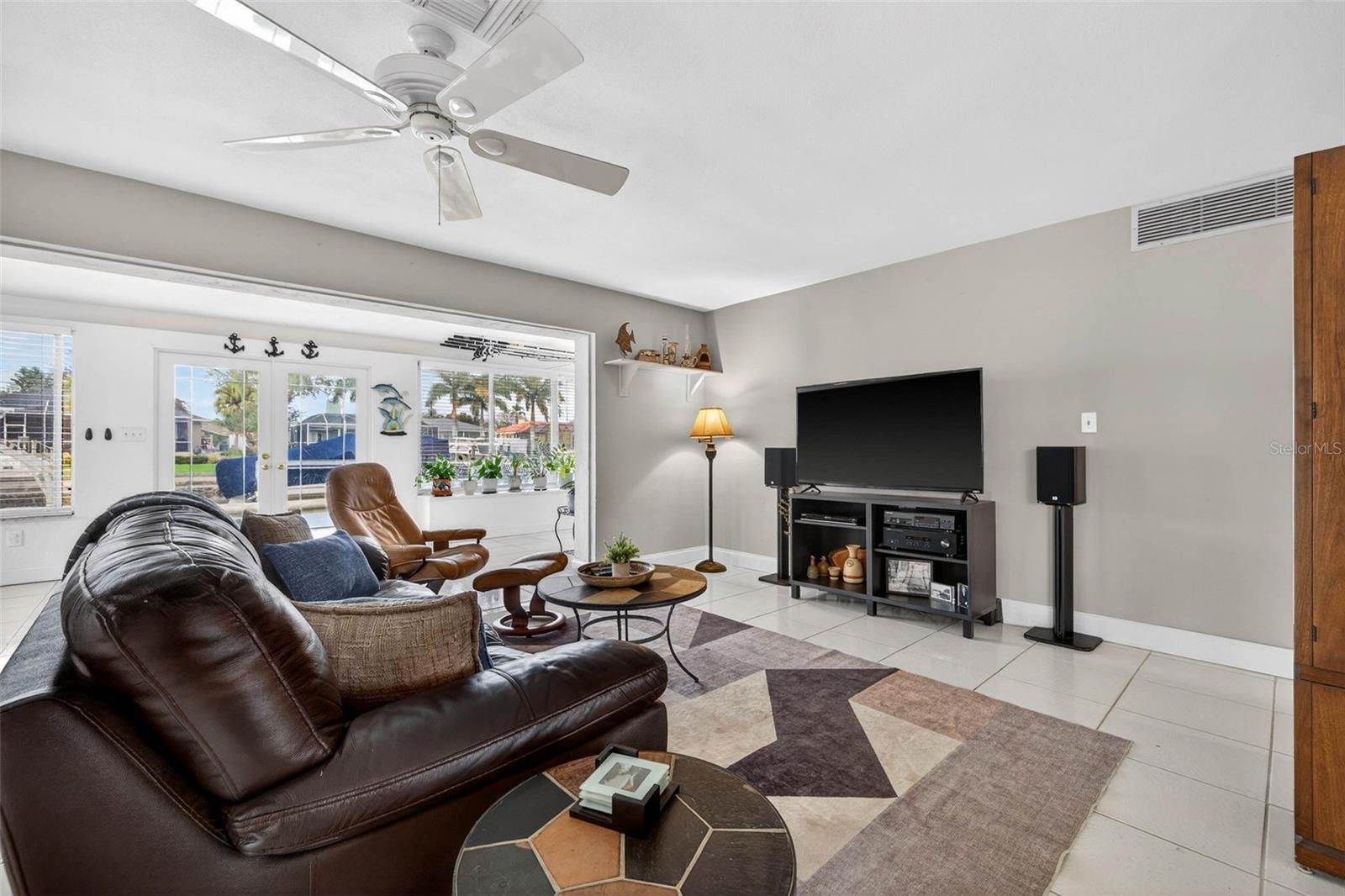 1963 Tanglewood, St Petersburg, FL 33702