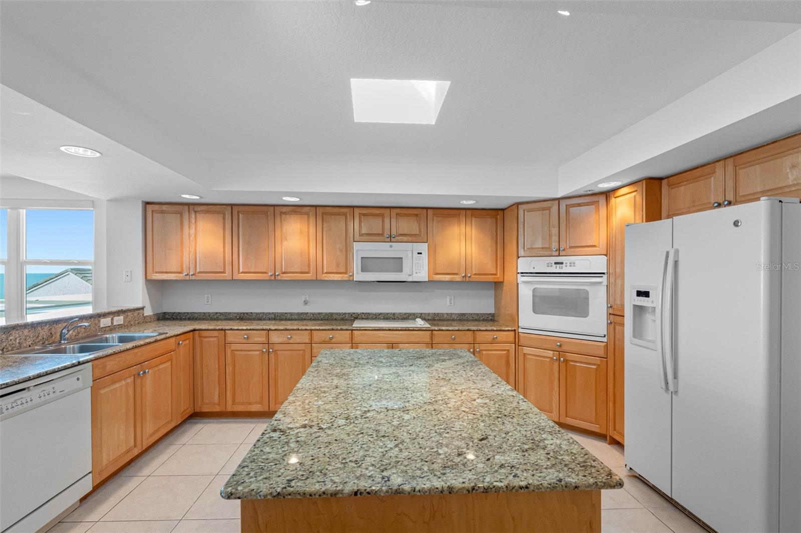 16326 Gulf Unit 510, Redington Beach, FL 33708