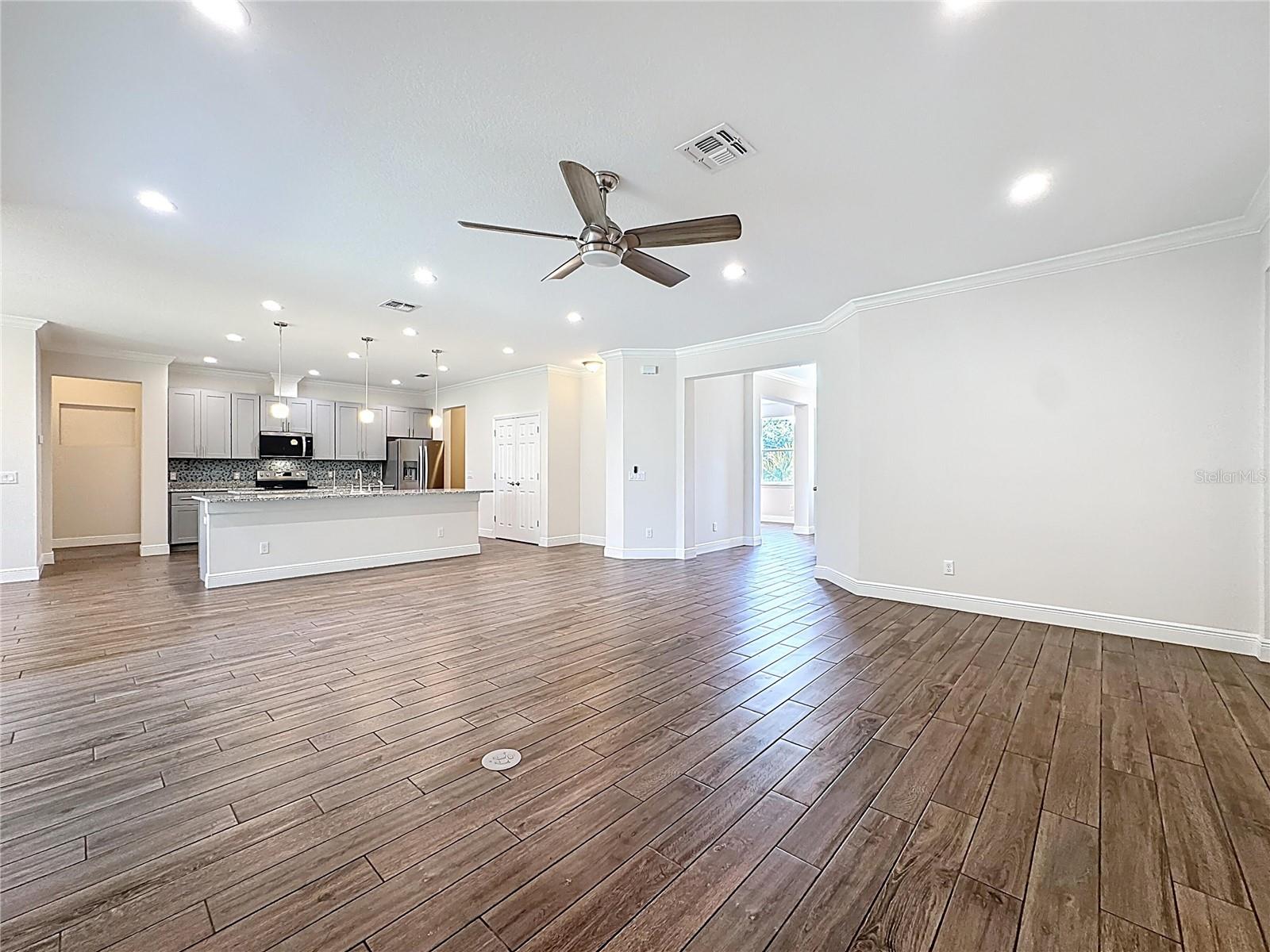 3110 Carnegie, Orlando, FL 32833