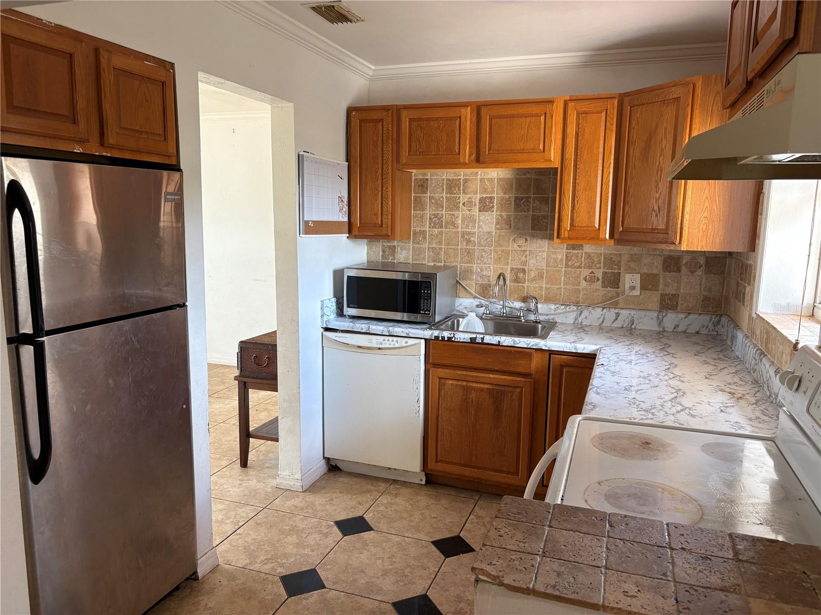 6129 Freemont, North Port, FL 34287