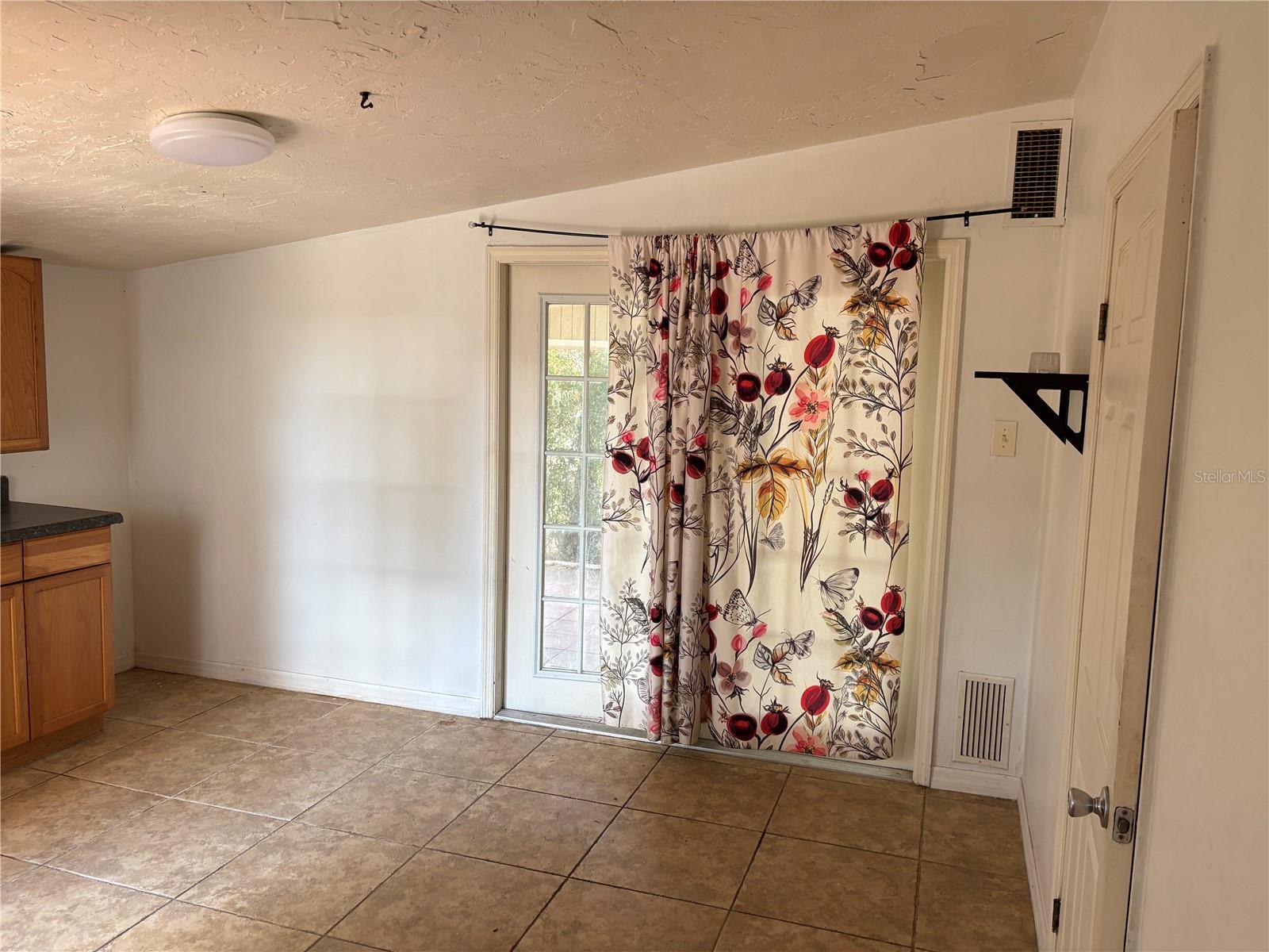6129 Freemont, North Port, FL 34287