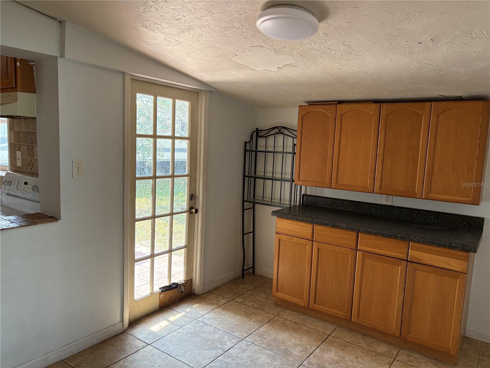 6129 Freemont, North Port, FL 34287