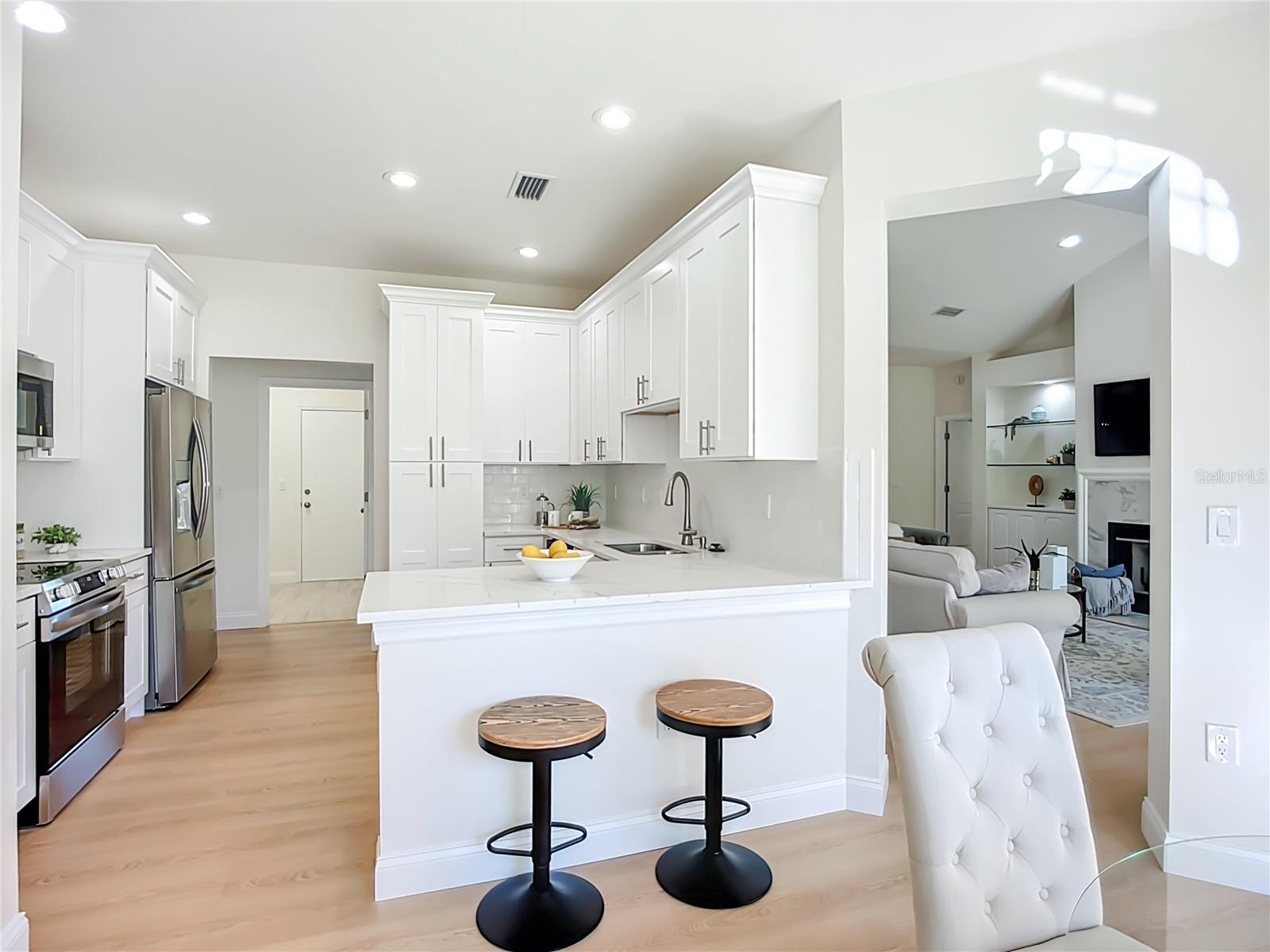 2960 Sandringham, Sarasota, FL 34235