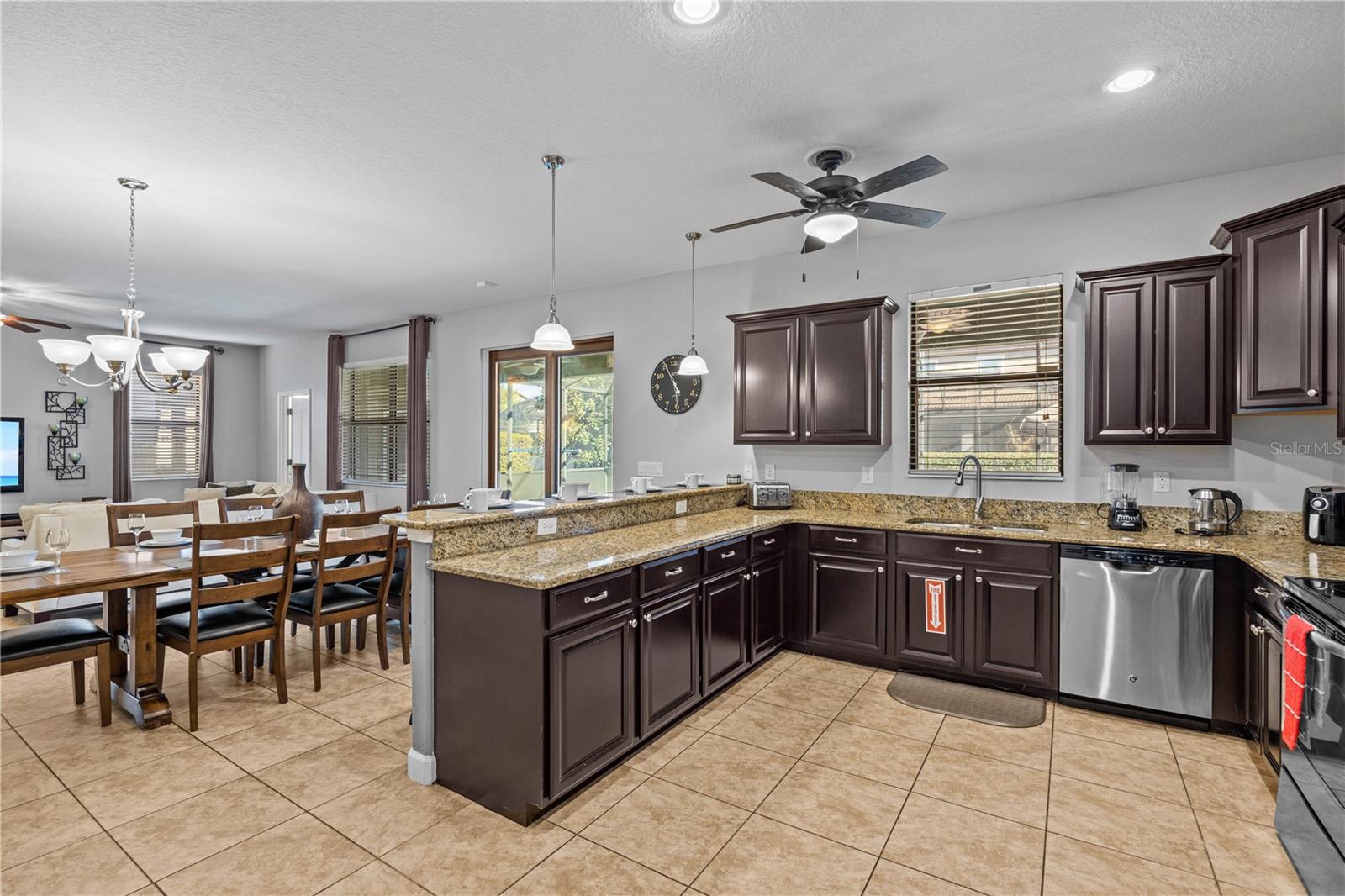 9117 El Caro, Davenport, FL 33896