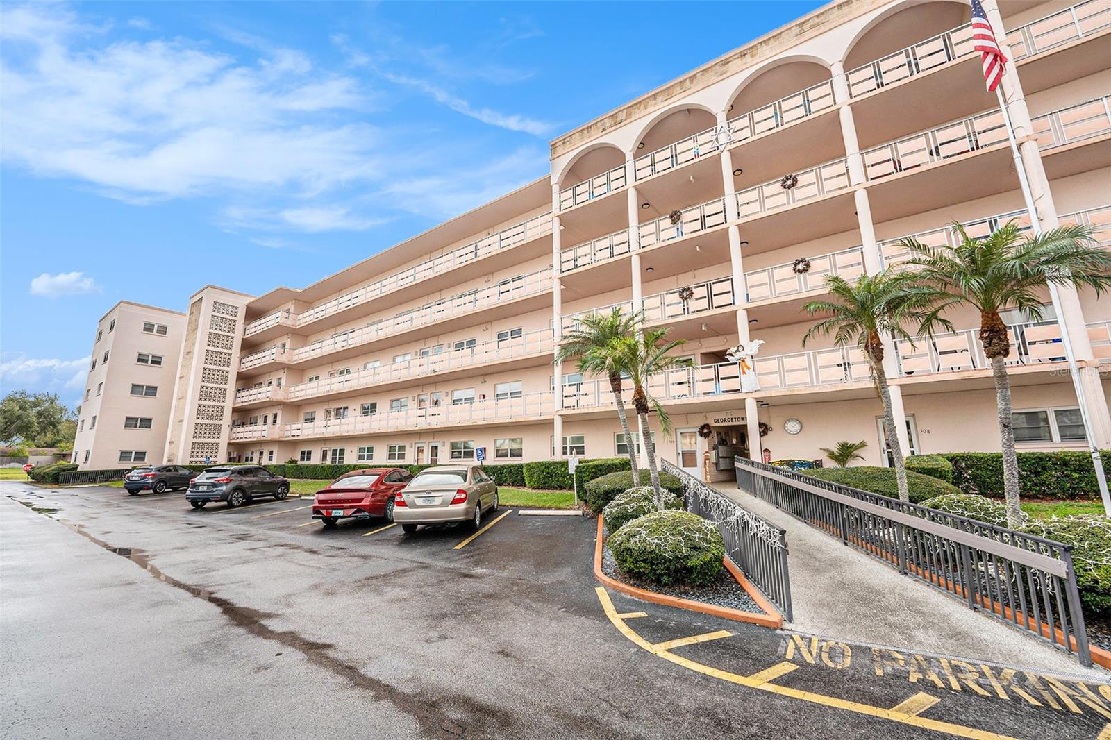 5623 80th Unit 211, St Petersburg, FL 33709