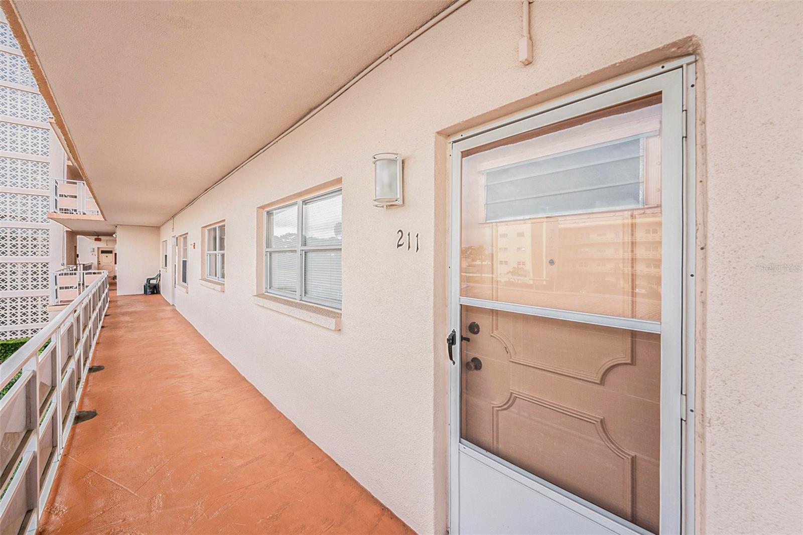 5623 80th Unit 211, St Petersburg, FL 33709