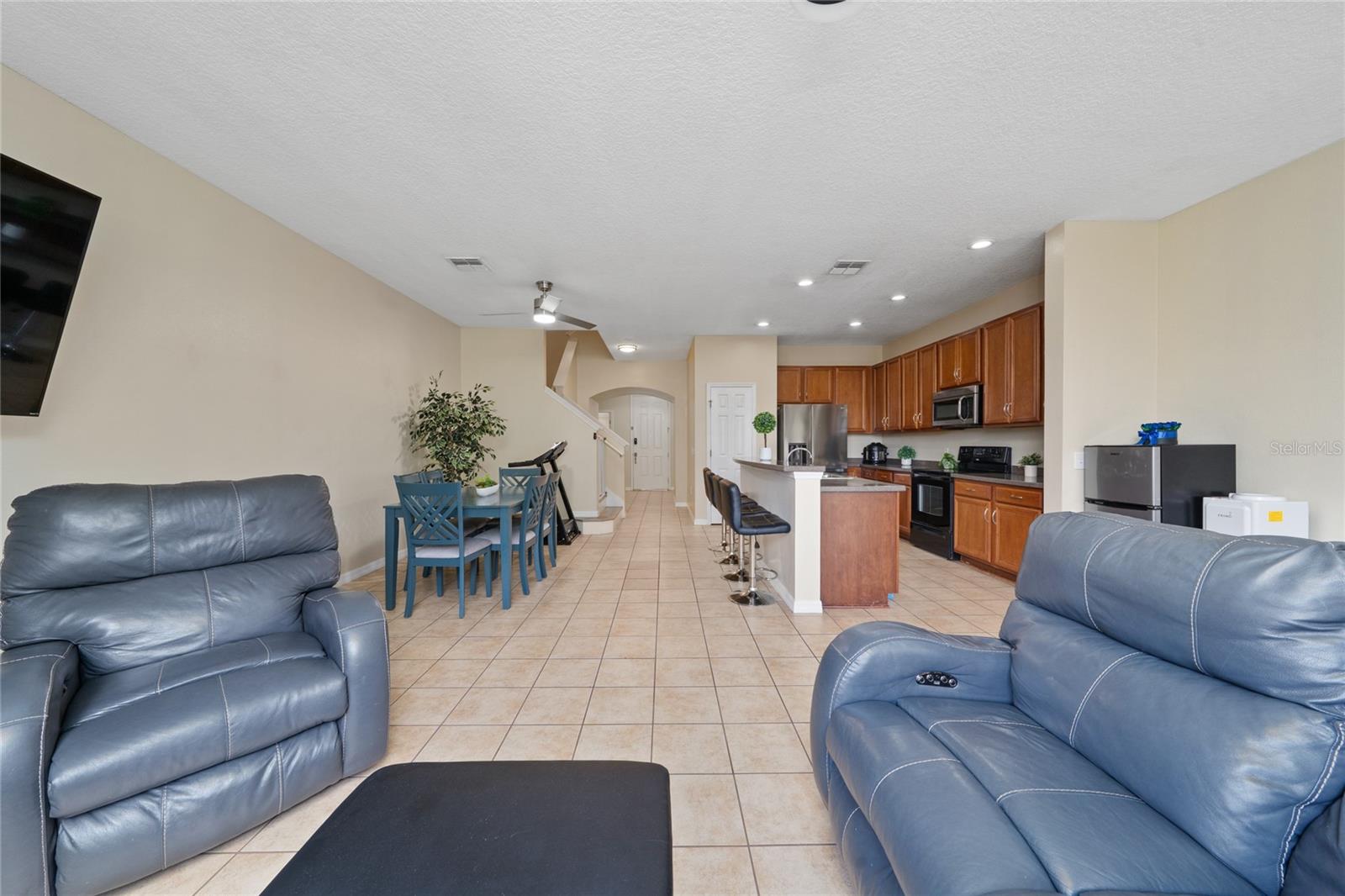 3008 Seaview Castle, Kissimmee, FL 34746