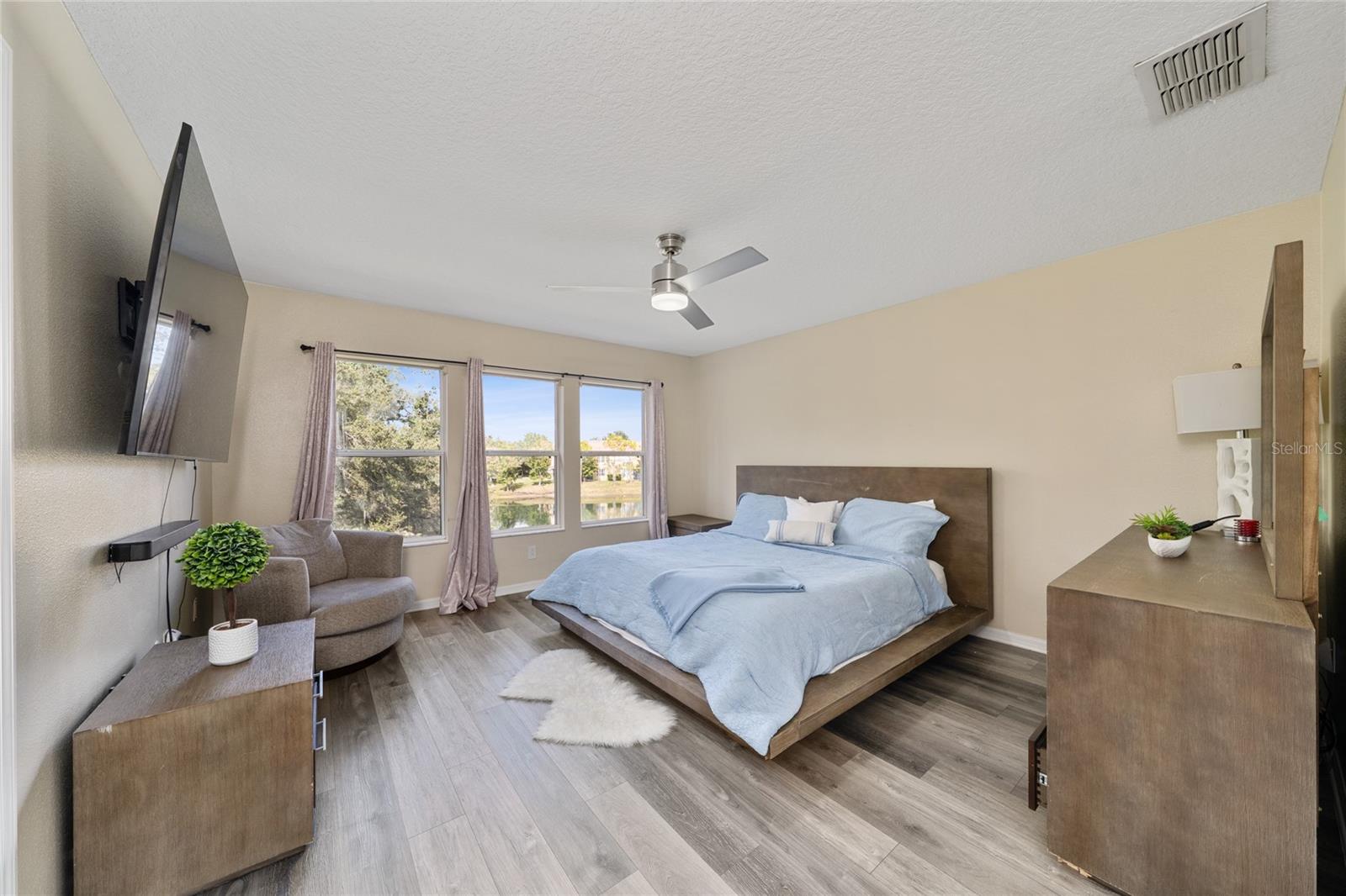 3008 Seaview Castle, Kissimmee, FL 34746