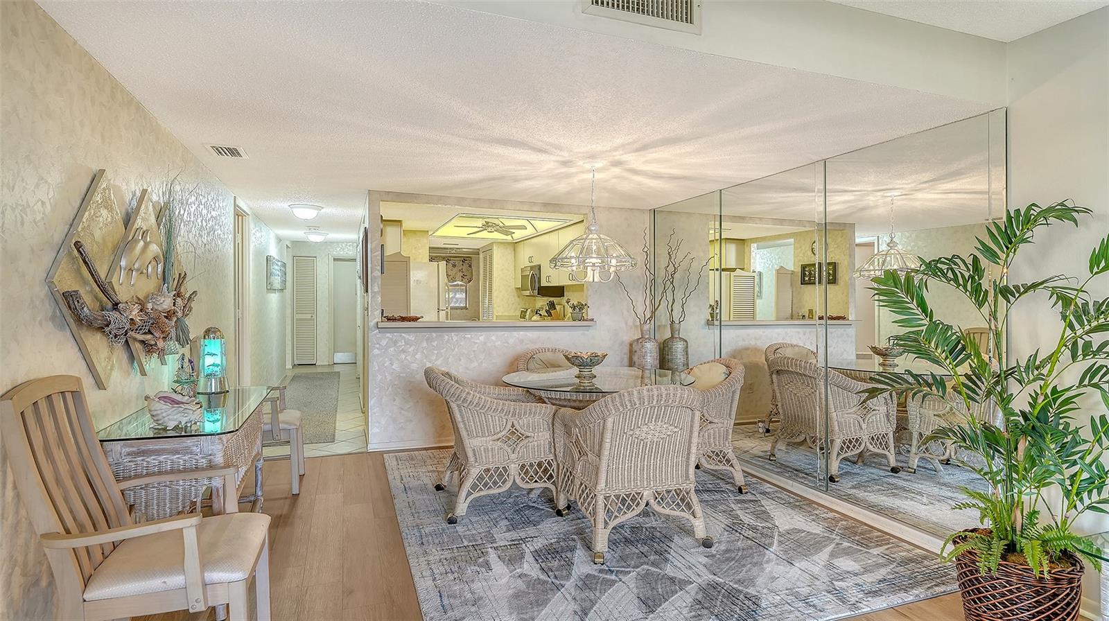 8773 Midnight Pass Unit 102g, Sarasota, FL 34242