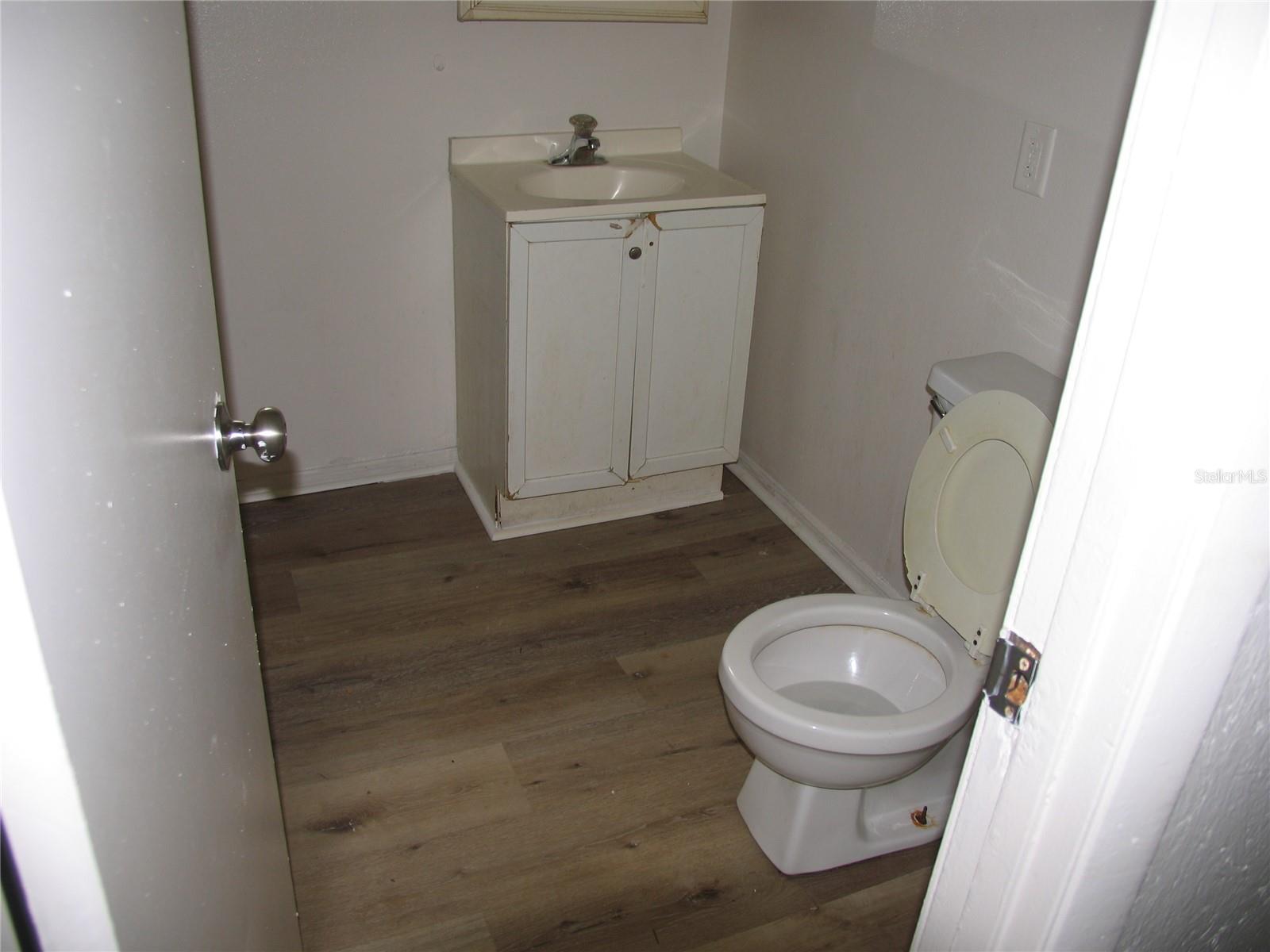 1020 Avondale, Orlando, FL 32805