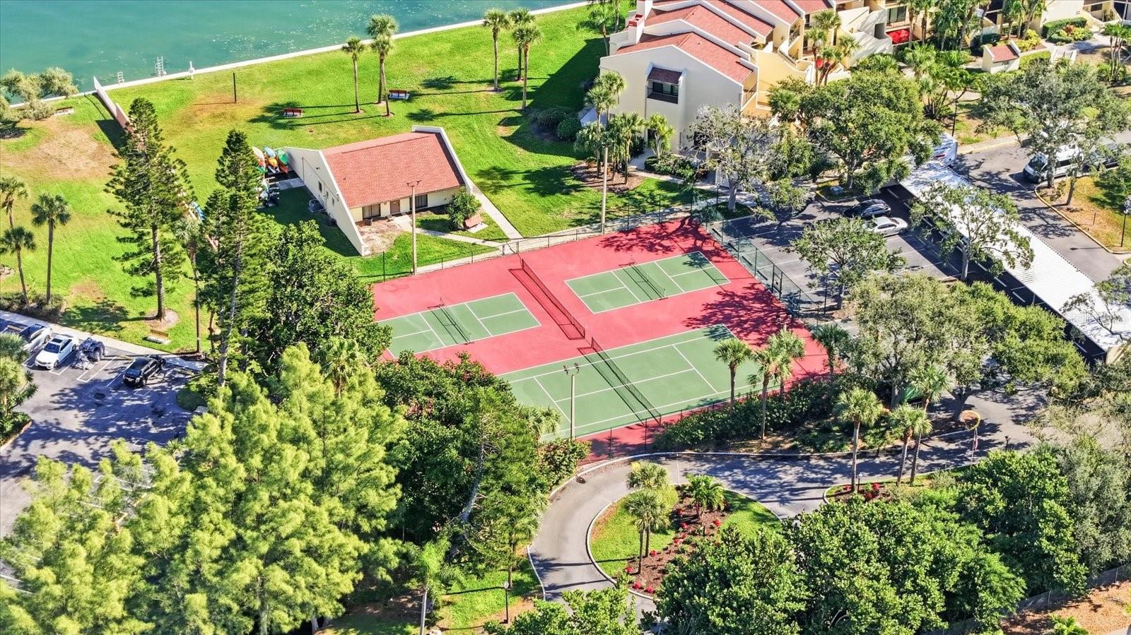 7520 Sunshine Skyway Unit T19, St Petersburg, FL 33711