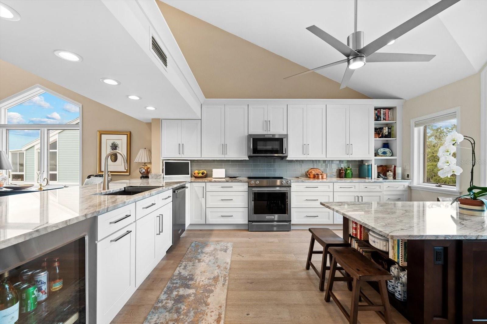 71 Tidy Island, Bradenton, FL 34210
