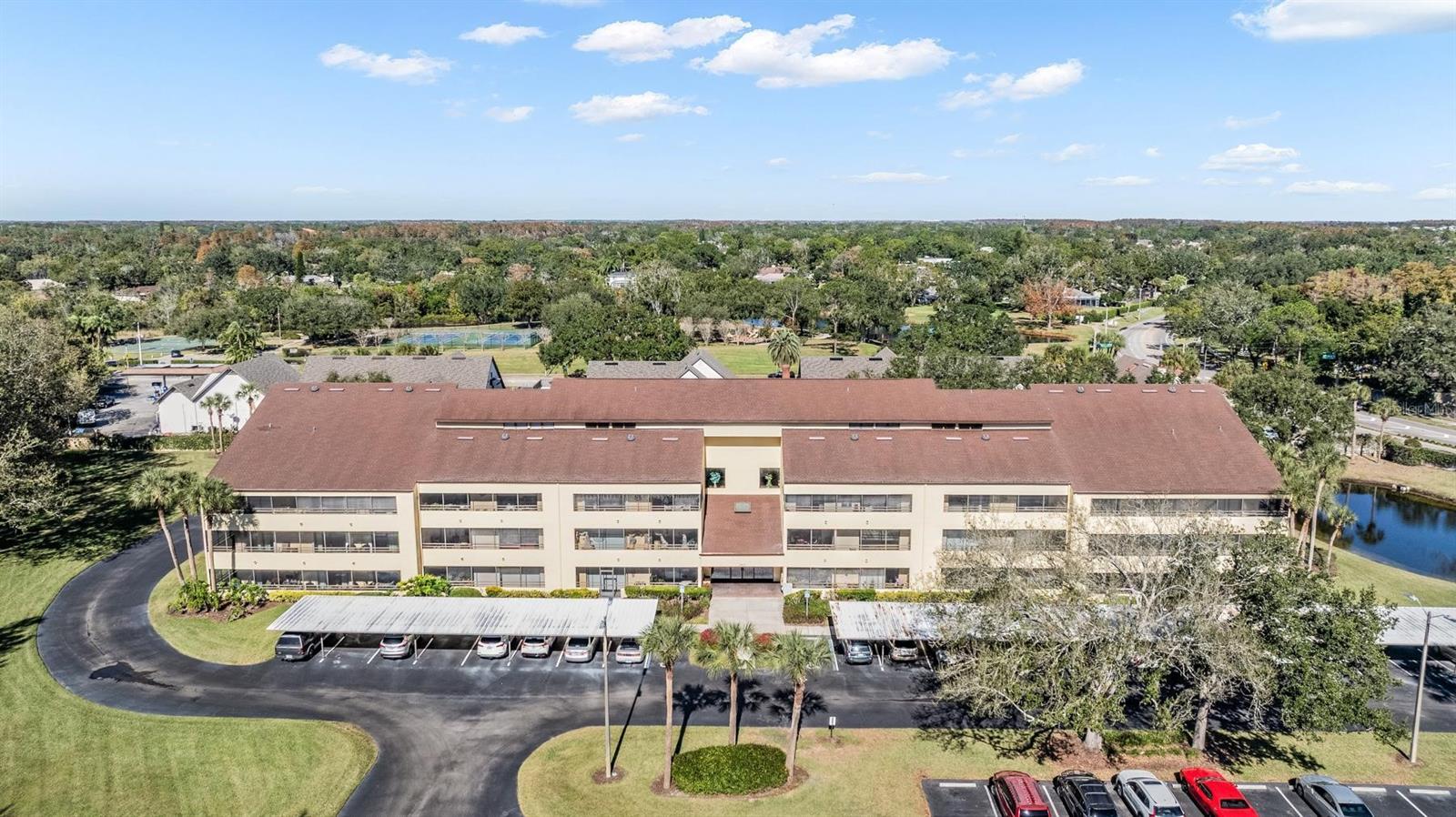 13612 Village Unit 5212, Tampa, FL 33618