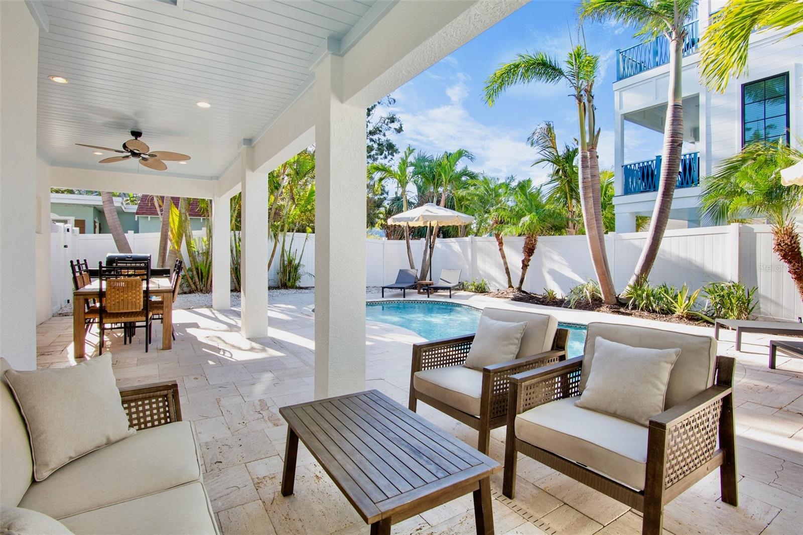 709 Fern, Anna Maria, FL 34216