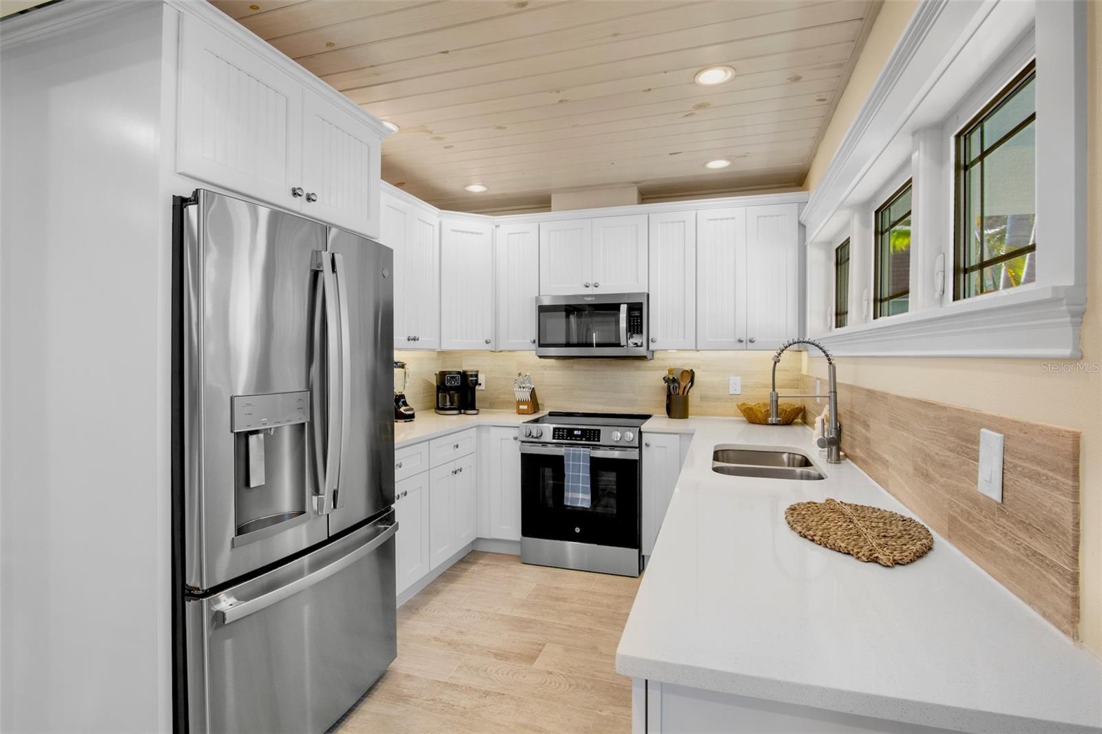 709 Fern, Anna Maria, FL 34216