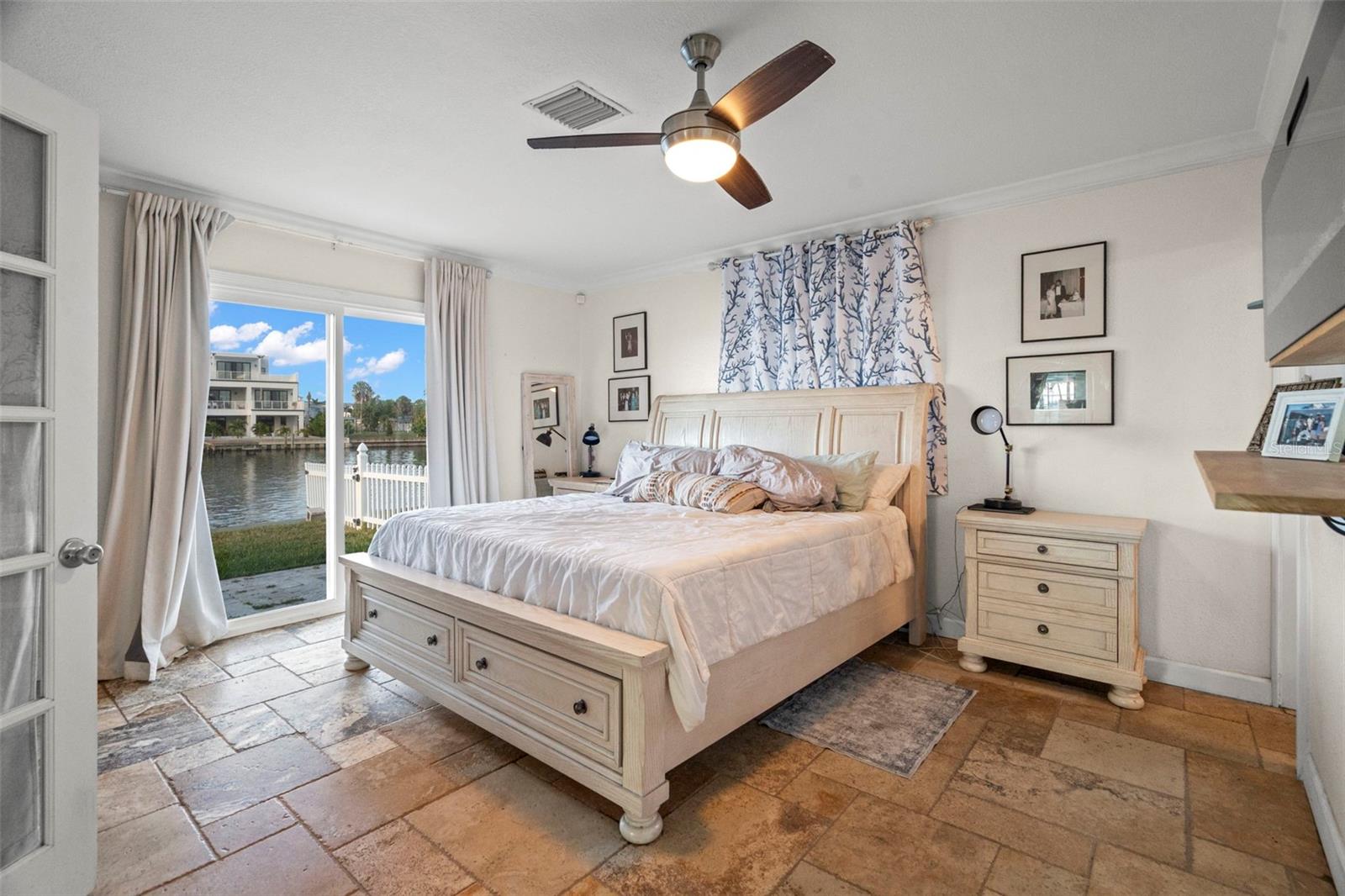 2288 Edythe, Dunedin, FL 34698