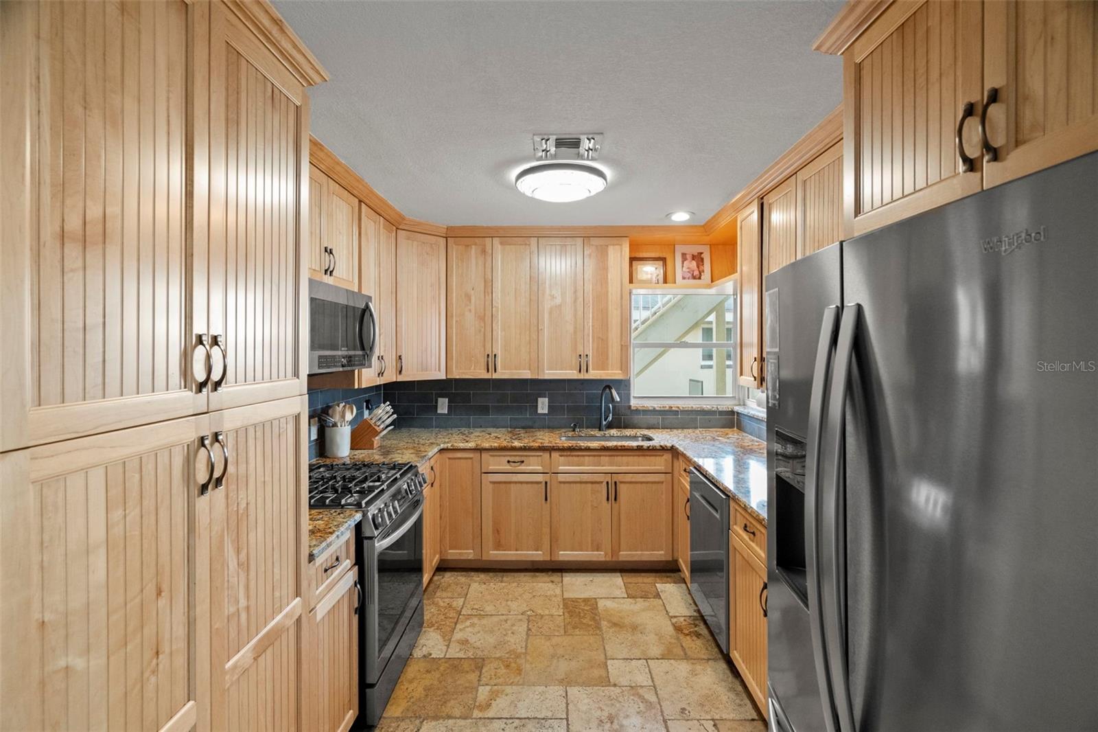2288 Edythe, Dunedin, FL 34698