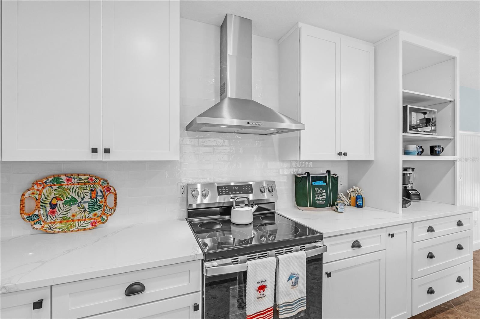 302 67th, Holmes Beach, FL 34217