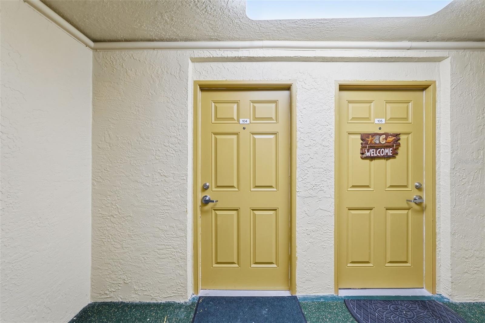 17450 Gulf Unit 104, Redington Shores, FL 33708
