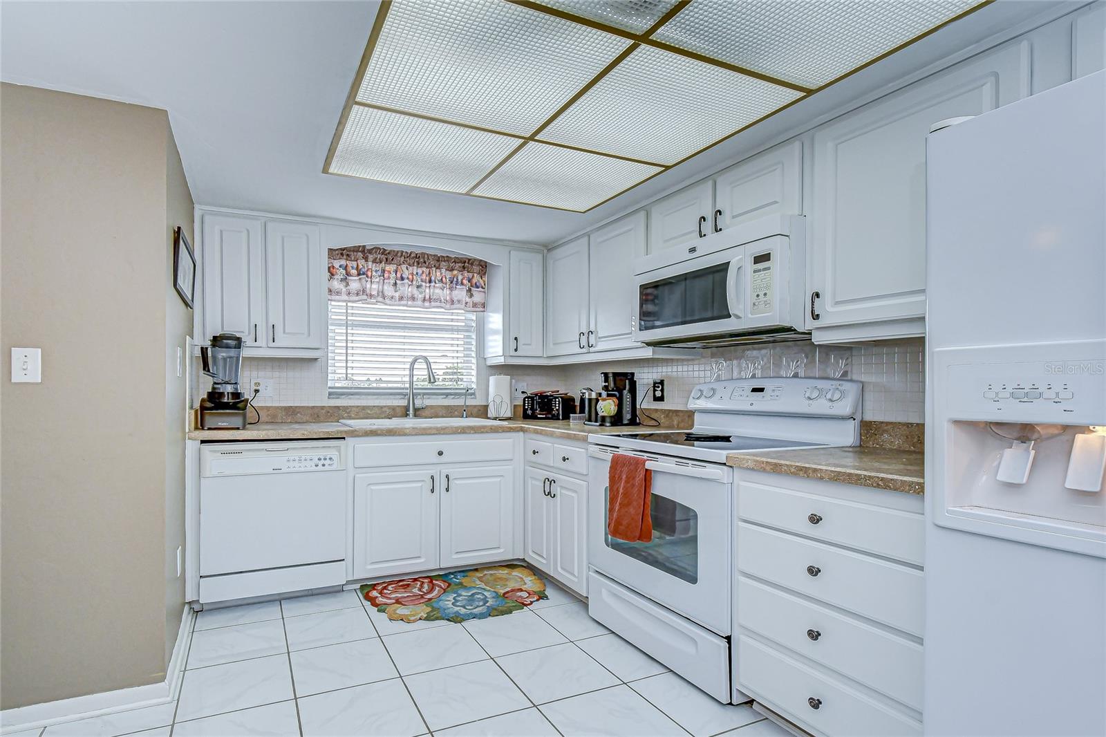 5575 Gulf Unit 323, St Pete Beach, FL 33706