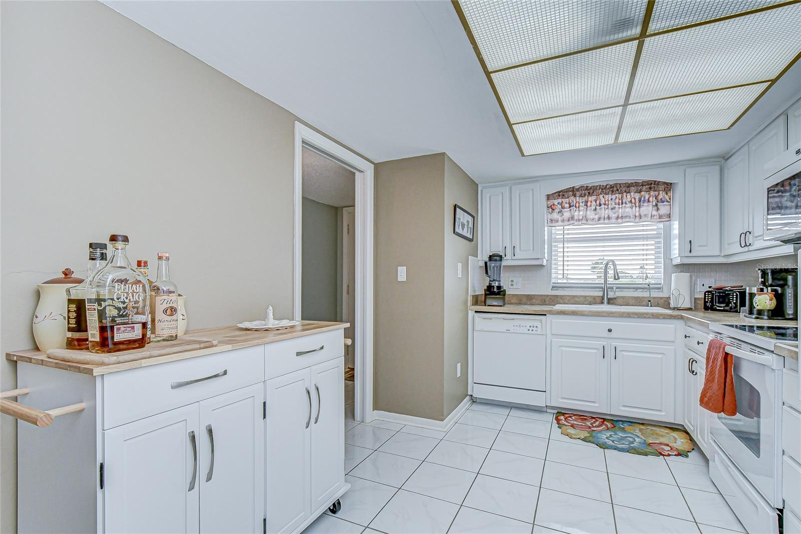 5575 Gulf Unit 323, St Pete Beach, FL 33706