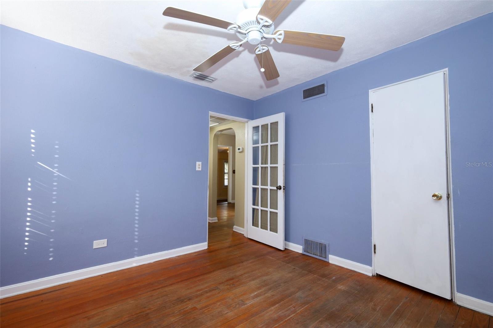921 Eldridge, Orlando, FL 32803