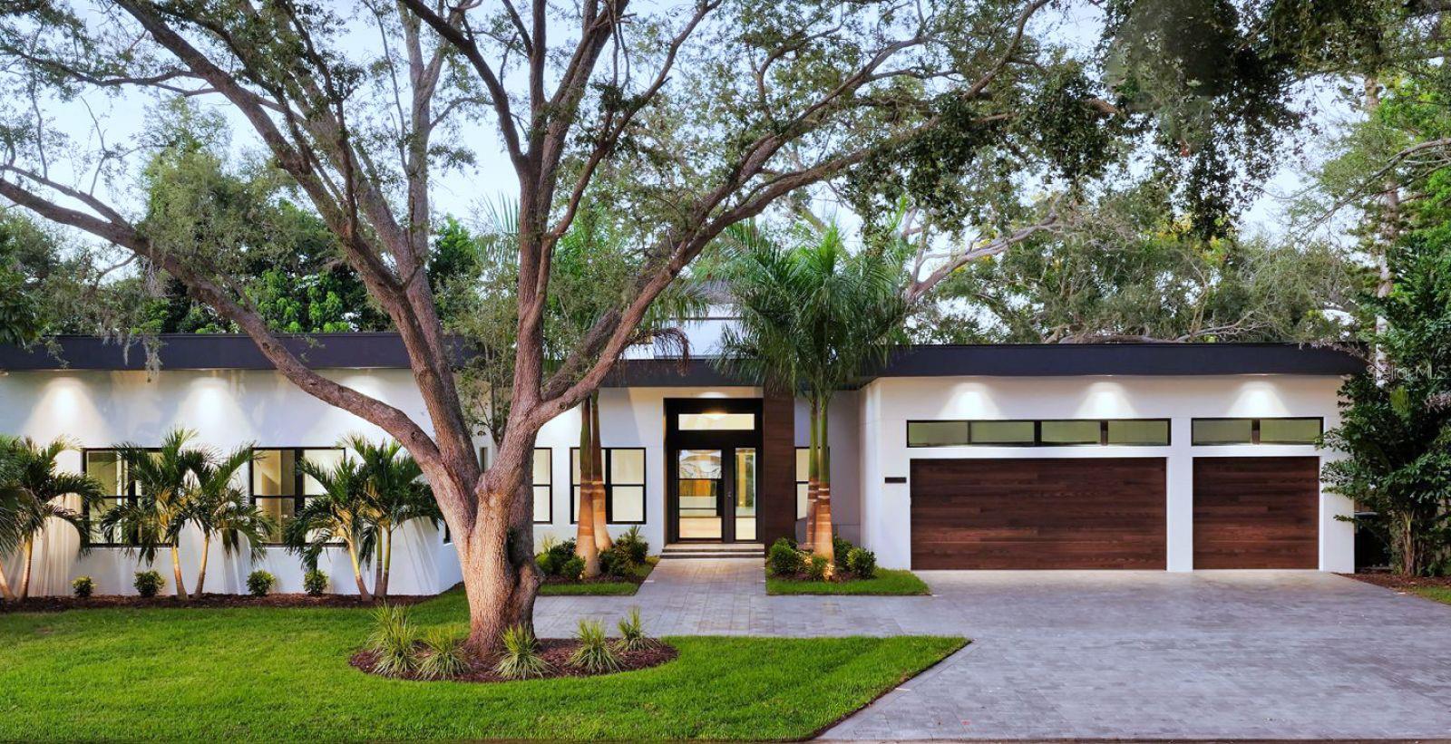 1429 Lake Shore, Sarasota, FL 34231