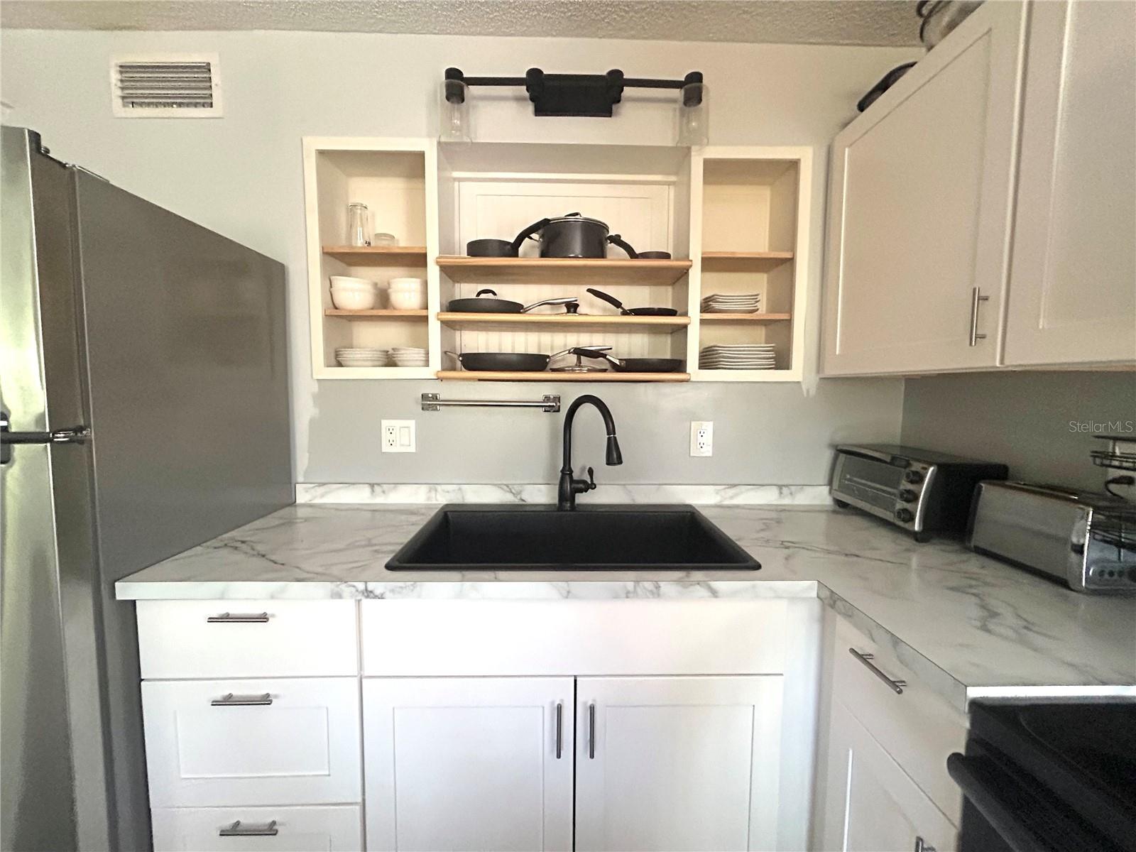 2275 62nd Unit 101, St Petersburg, FL 33702