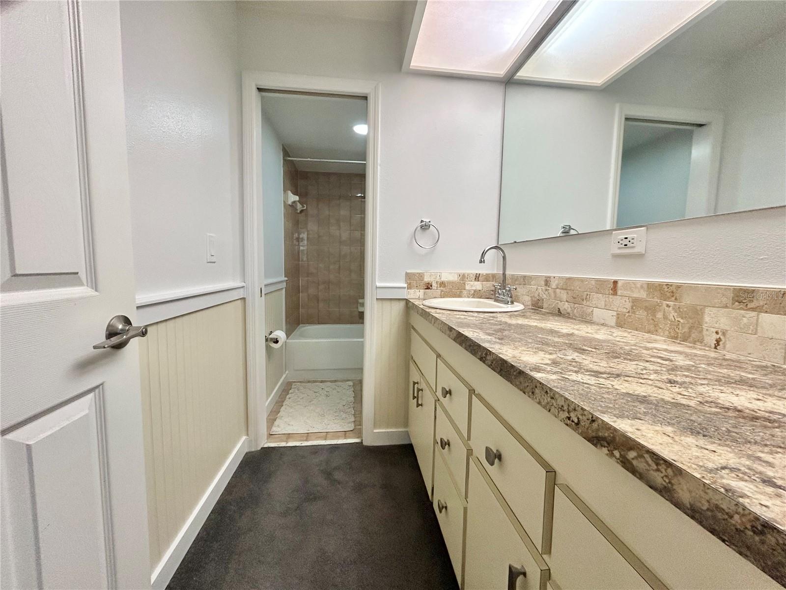 2275 62nd Unit 101, St Petersburg, FL 33702