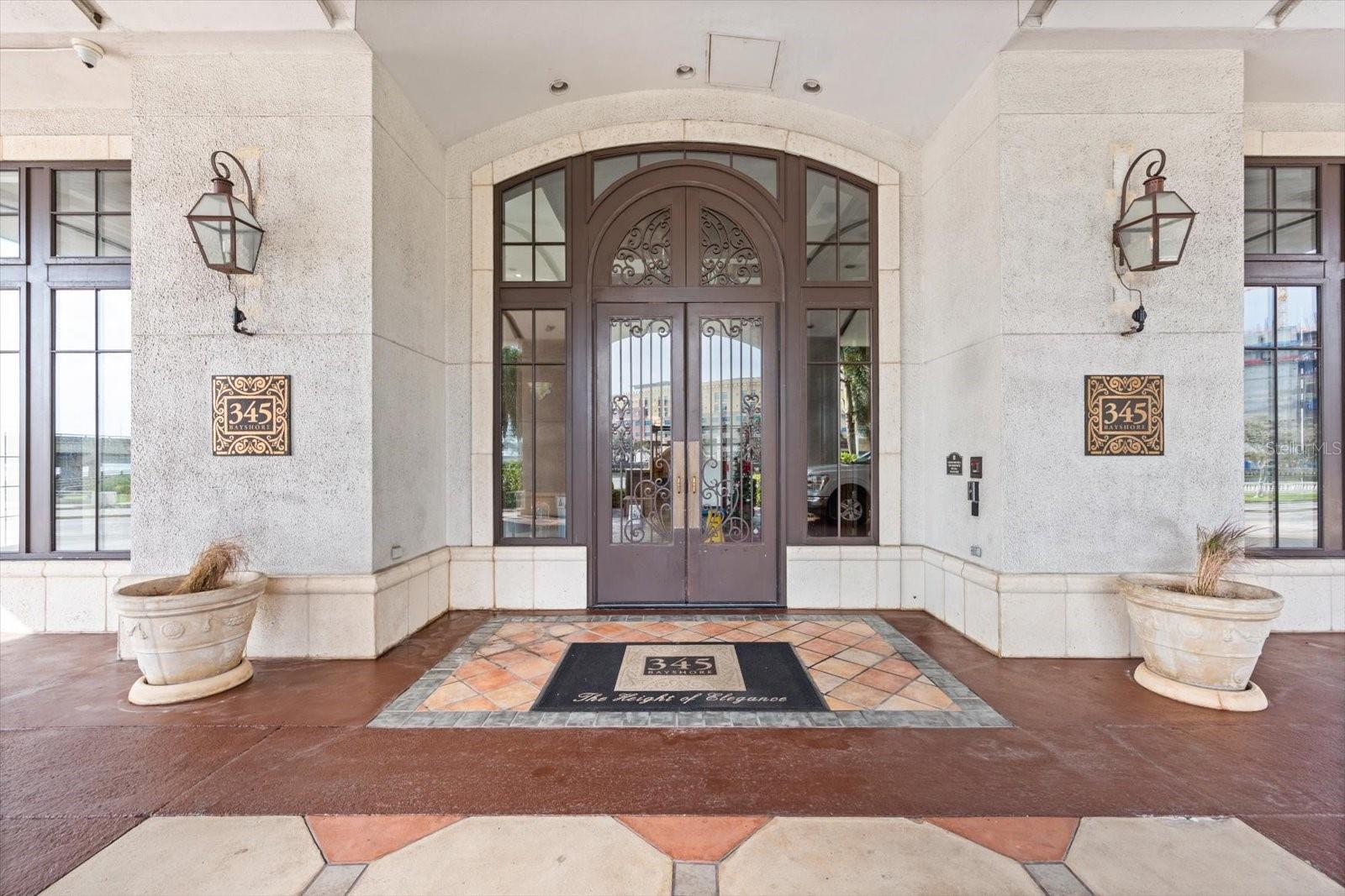 345 Bayshore Unit 706, Tampa, FL 33606