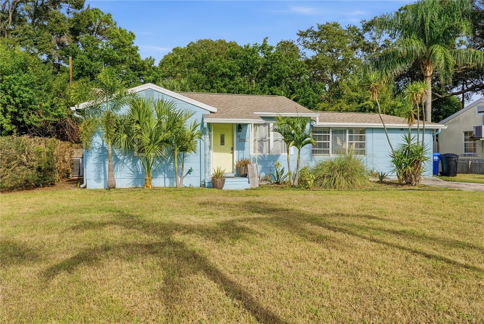 1249 Essex, St Petersburg, FL 33710