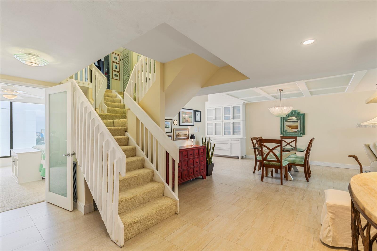 440 Gulfview Unit 1705, Clearwater Beach, FL 33767