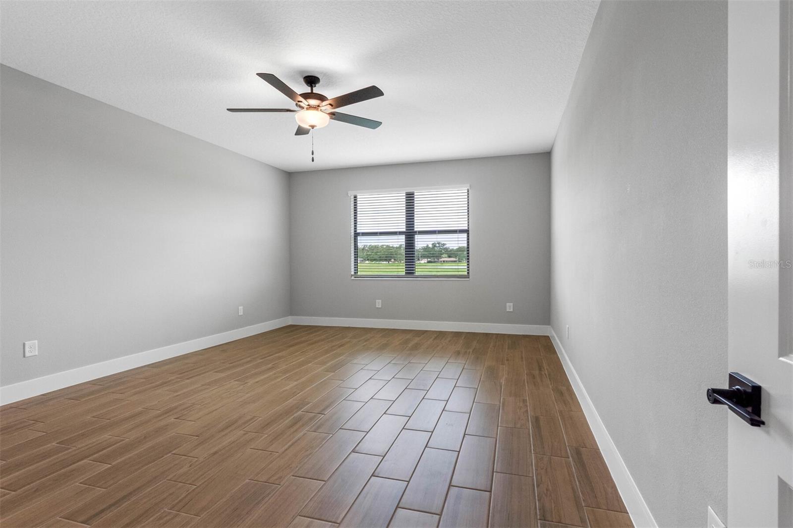 13439 Walden Sheffield, Dover, FL 33527