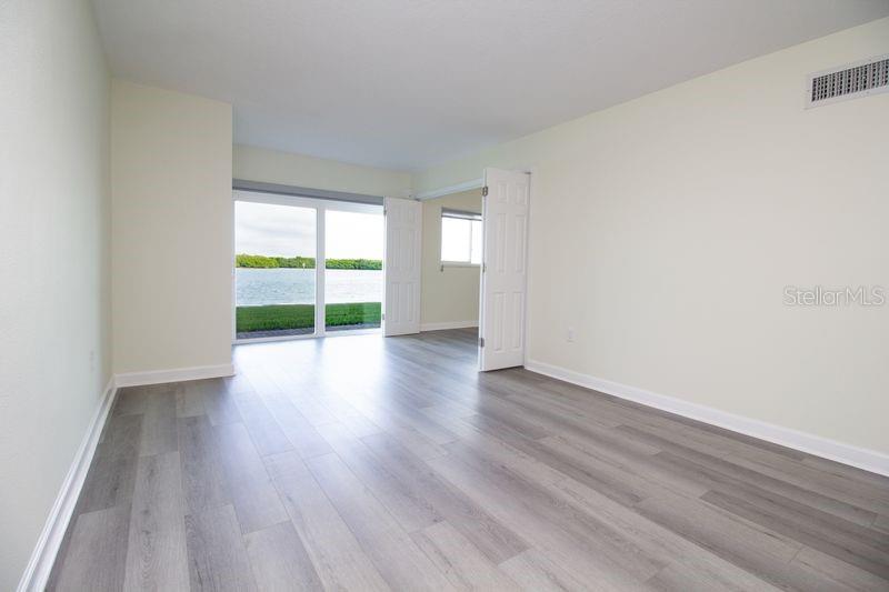 280 126th Unit 108, Treasure Island, FL 33706