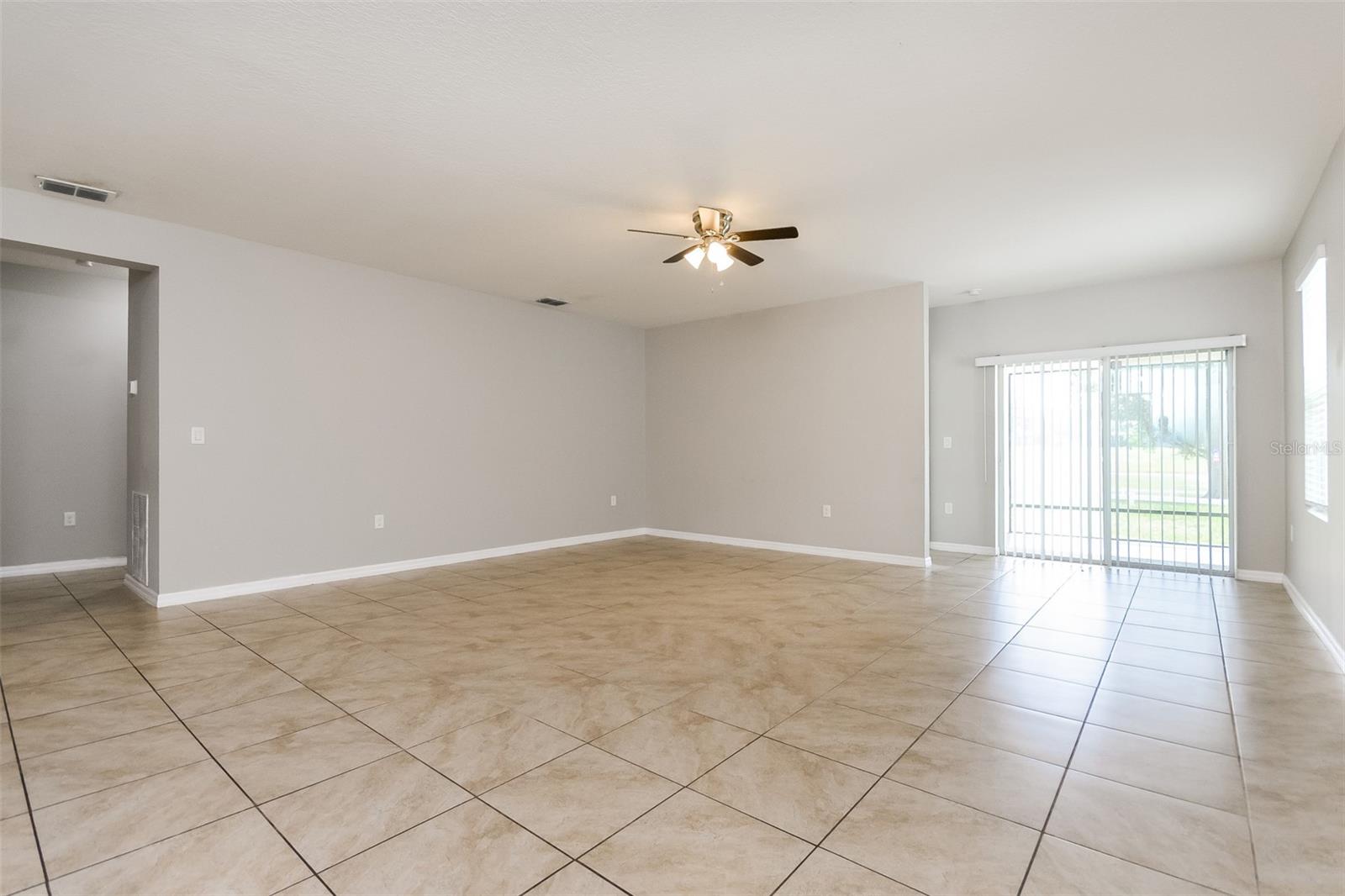571 Autumn Stream, Auburndale, FL 33823