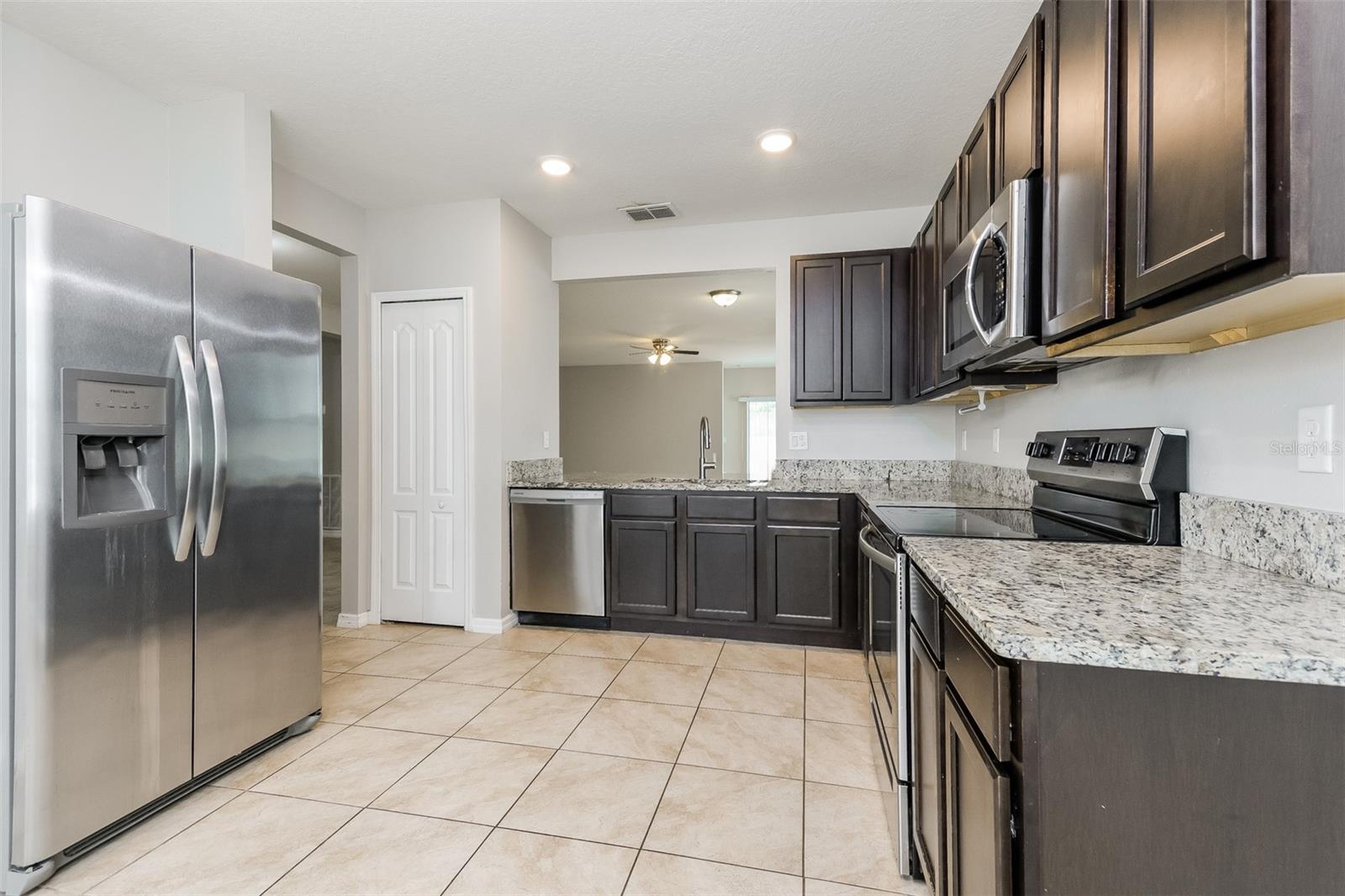 571 Autumn Stream, Auburndale, FL 33823