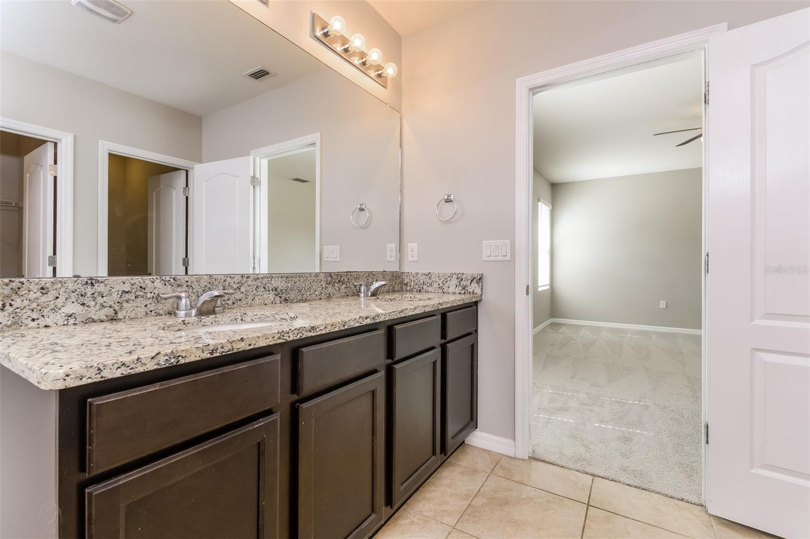 571 Autumn Stream, Auburndale, FL 33823