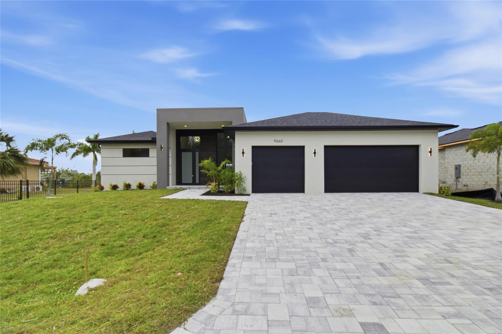 9660 President, Port Charlotte, FL 33981