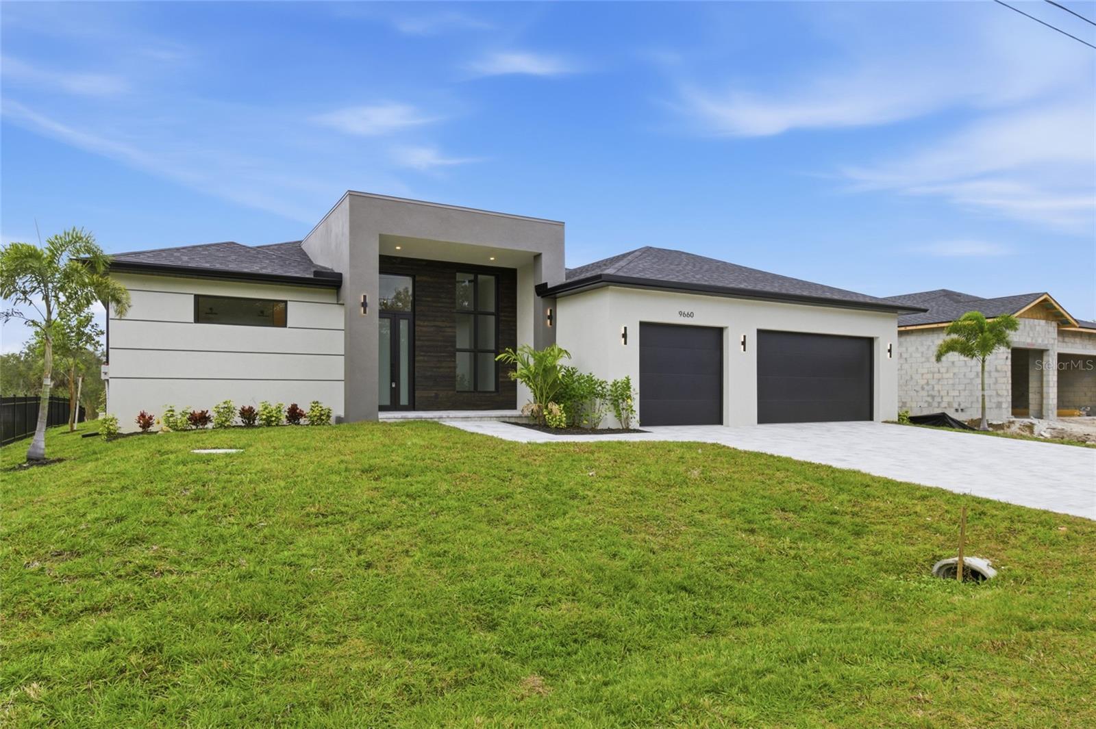 9660 President, Port Charlotte, FL 33981