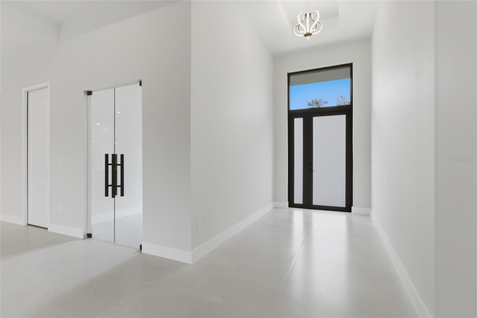 9660 President, Port Charlotte, FL 33981