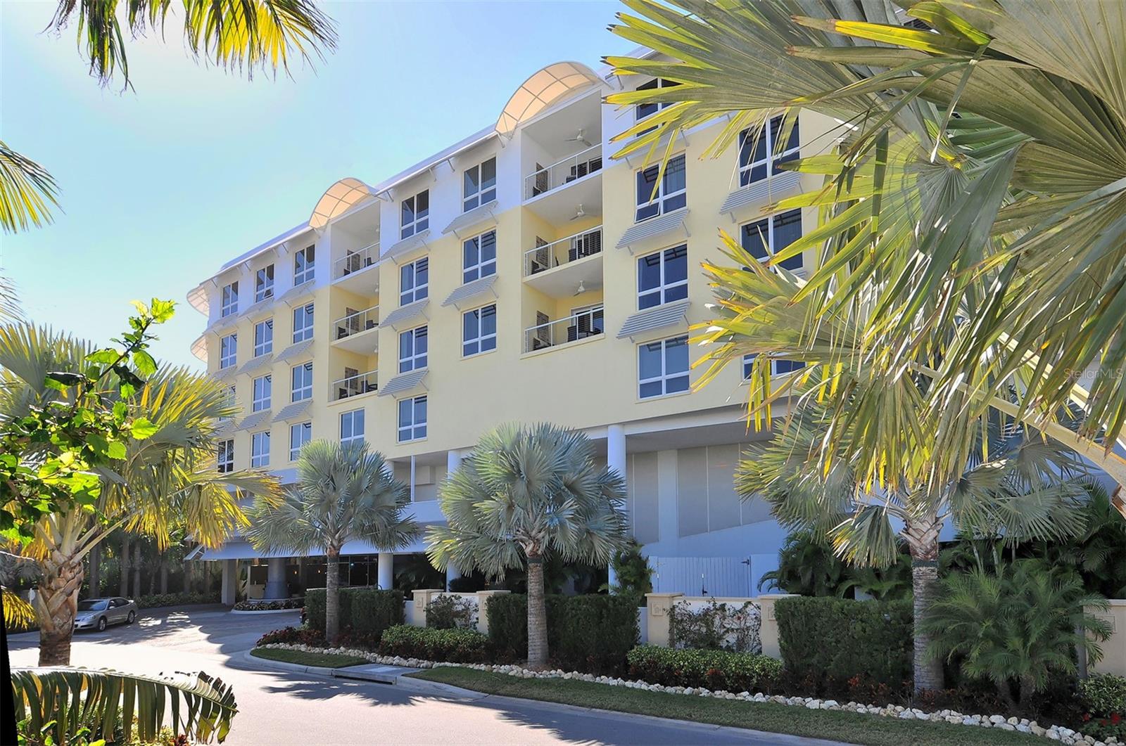 915 Seaside Unit 606, Weeks 14-17, Sarasota, FL 34242