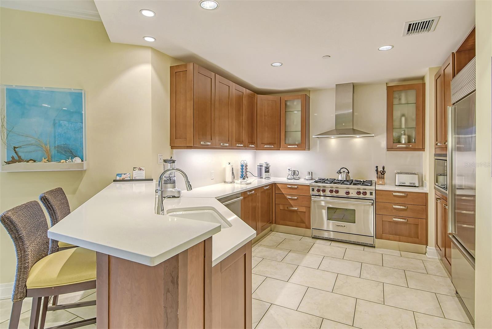 915 Seaside Unit 606, Weeks 14-17, Sarasota, FL 34242